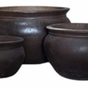 Thuy Bowl w. collar Black Clay