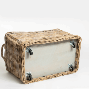 Rattan Square Long Incl. Wheels.