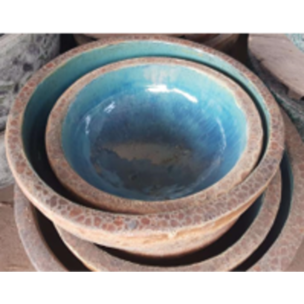 Bowl Lava Glazed inside.