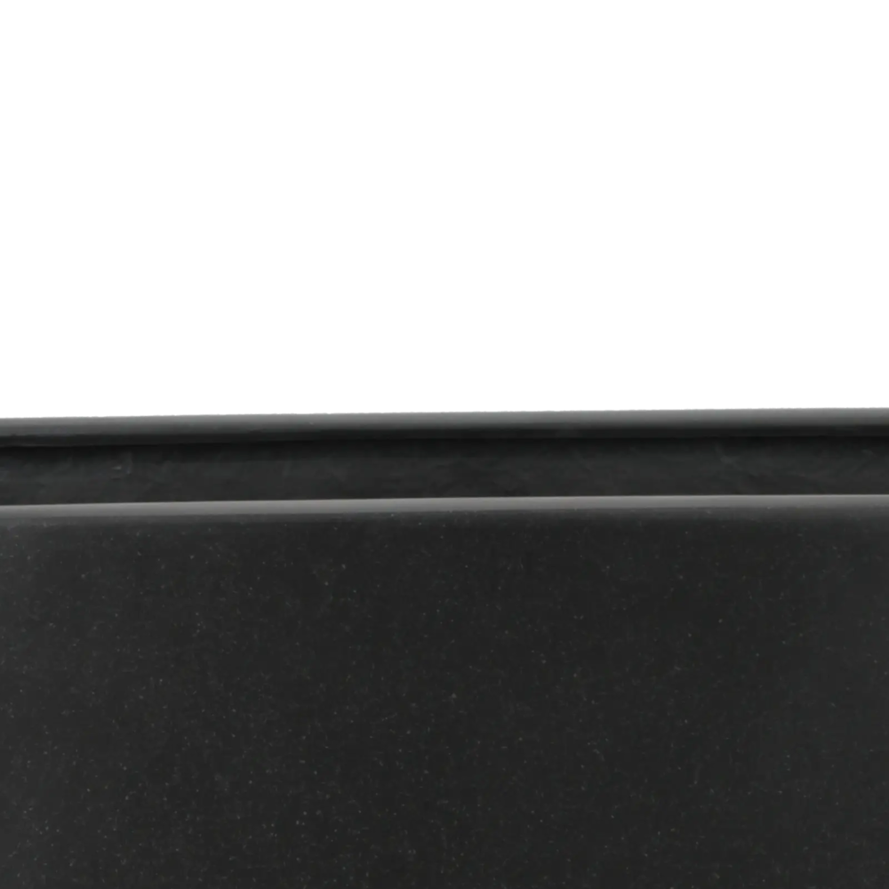 Closeup af Berkley 77 Black.