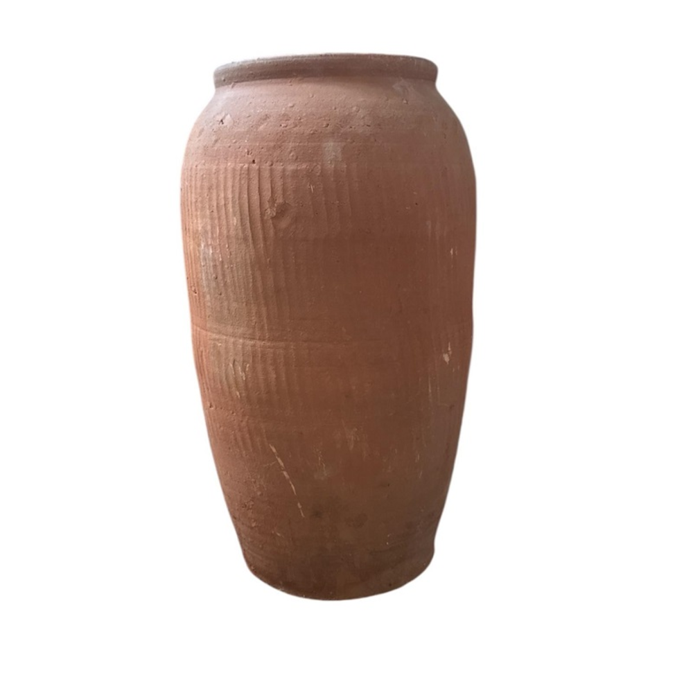 Yu Vintage Pot.