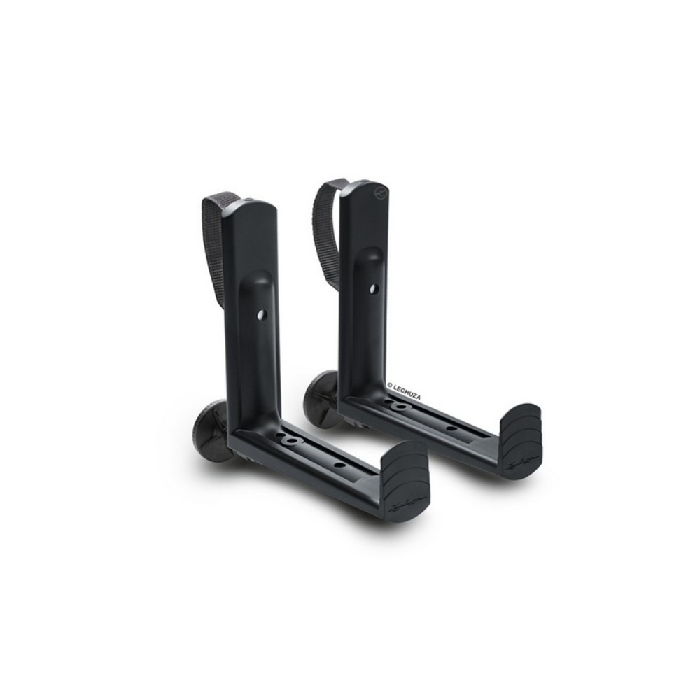 BRACKETS - black.