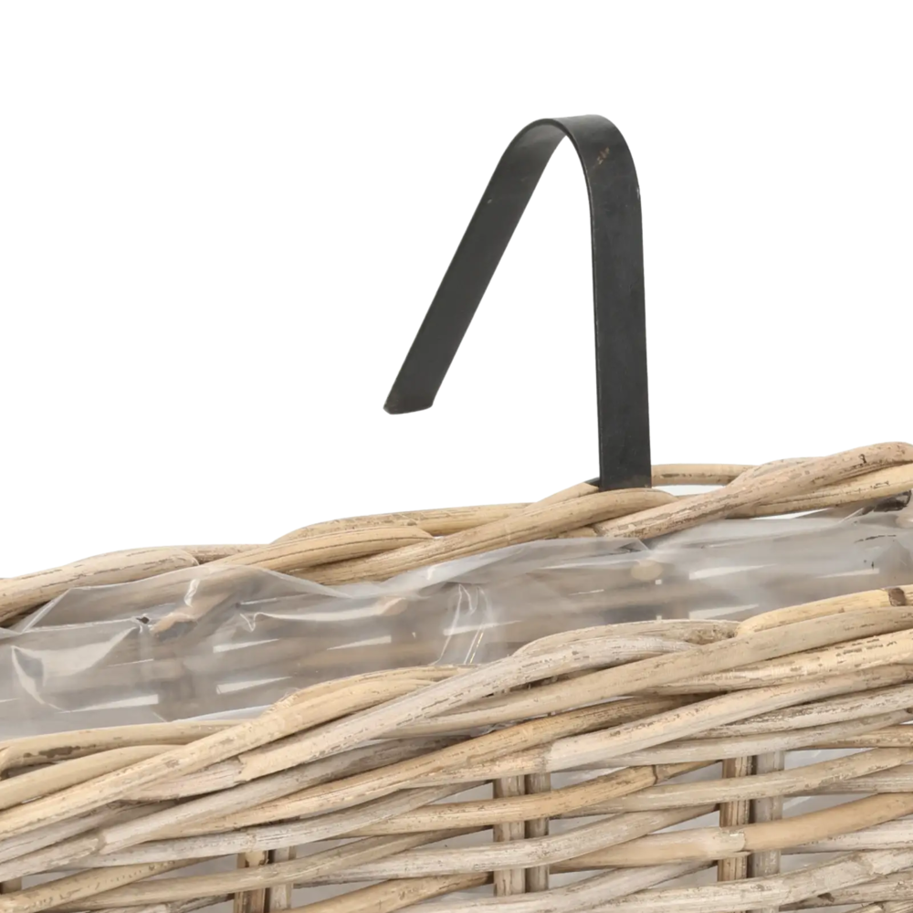 Closeup af Balcony Rattan Basket 42.