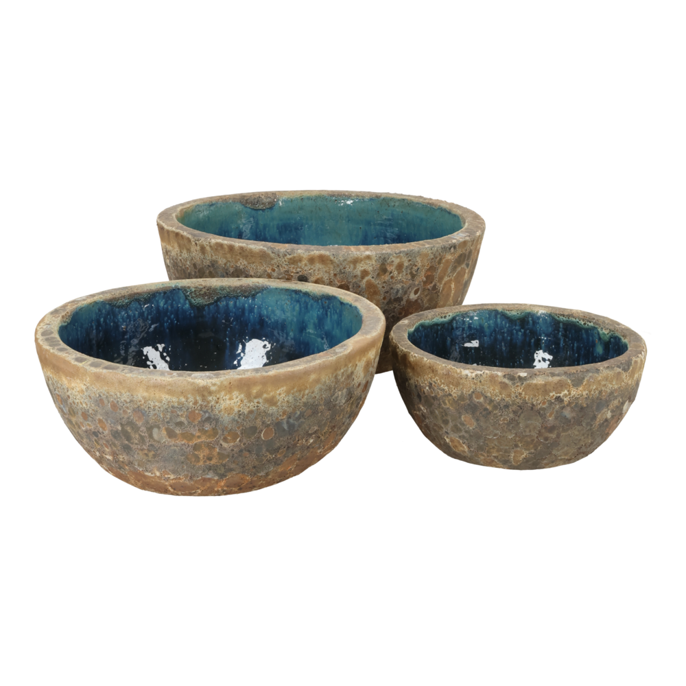 Bowl Lava Glazed inside.