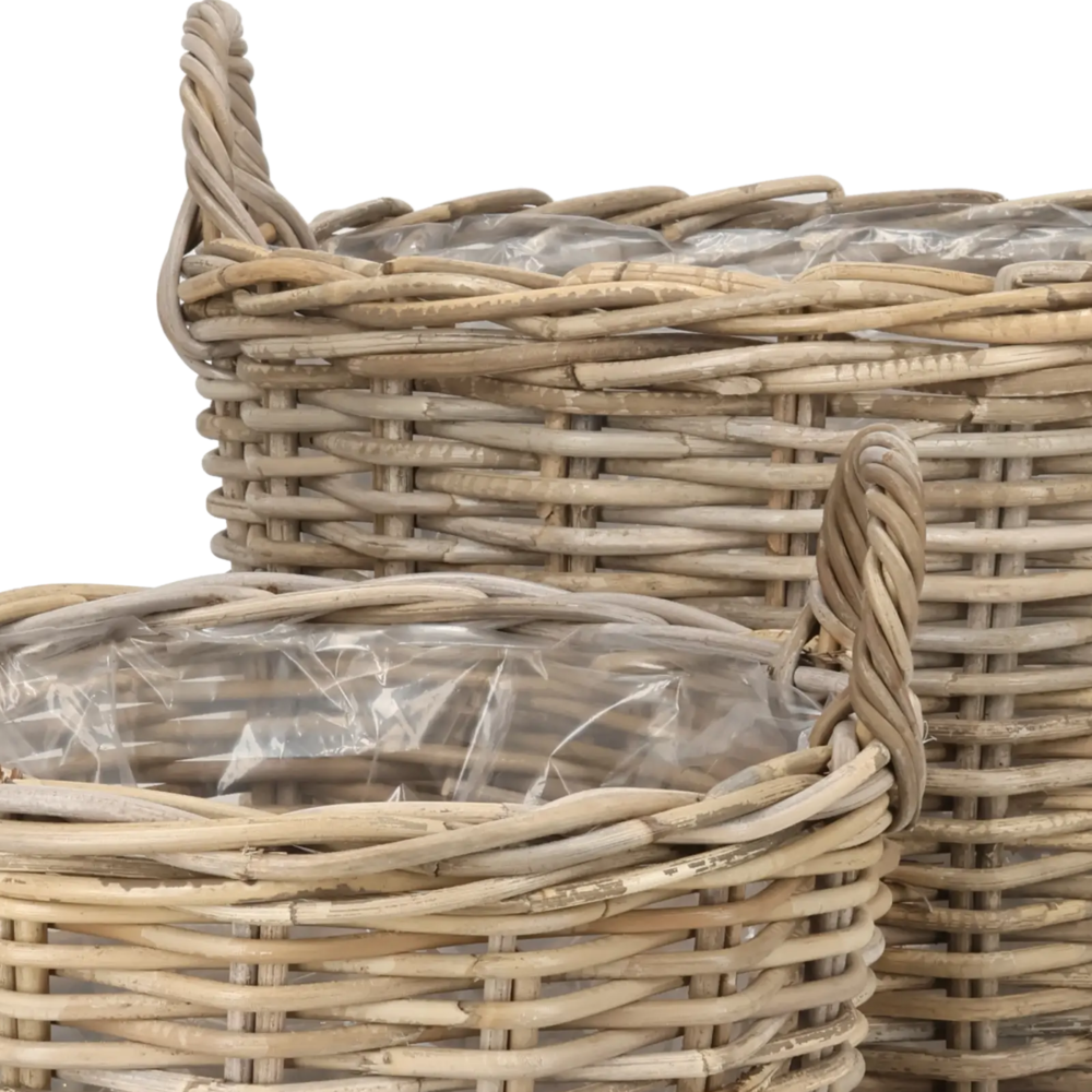 Closeup af Logbasket Cylinder Rattan Basket w/handles Set 2.