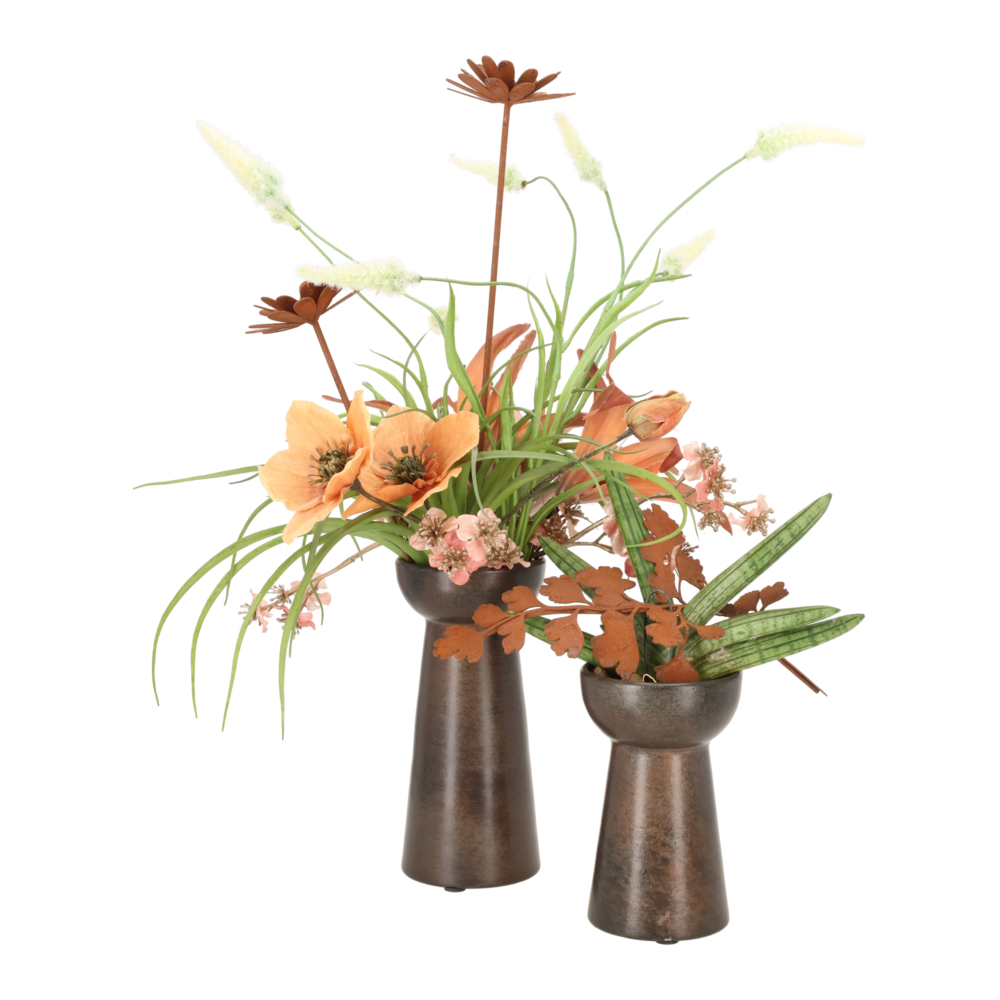 Miljøbillede med Hyacinth Vase Cast Iron.